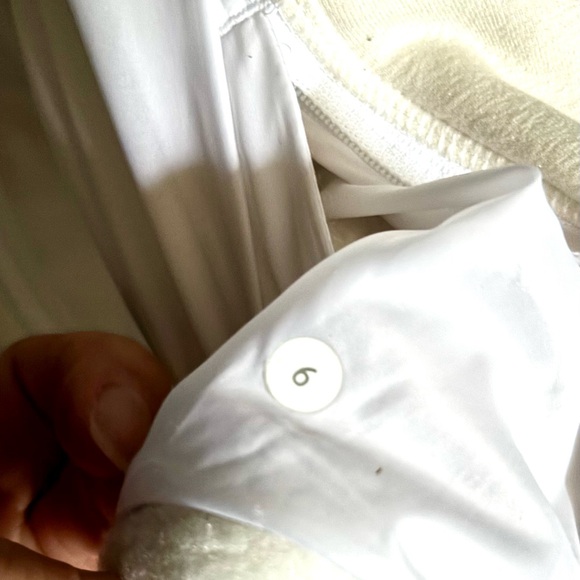 lululemon athletica White Ski & Snow Jacket - Picture 6 of 11